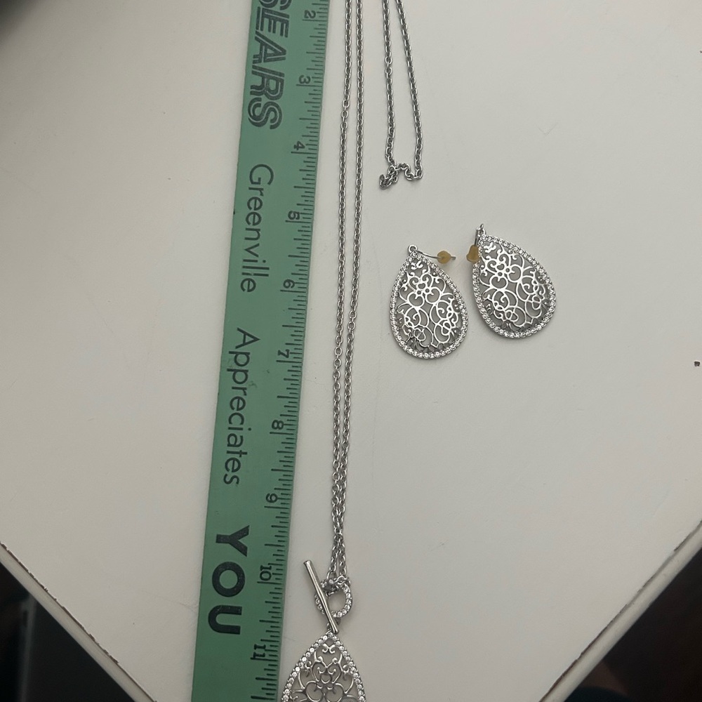 Touchstone Crystal Silver Necklace
